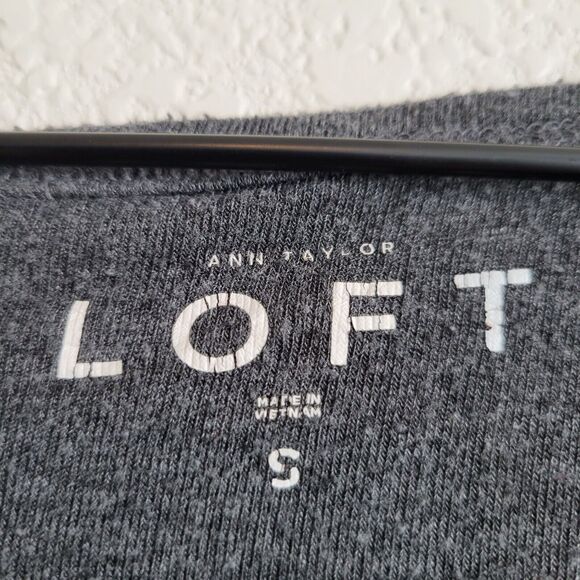 Ann Taylor LOFT Womens Sz S High Low Hem Slouchy T Shirt Gray - Picture 2 of 4